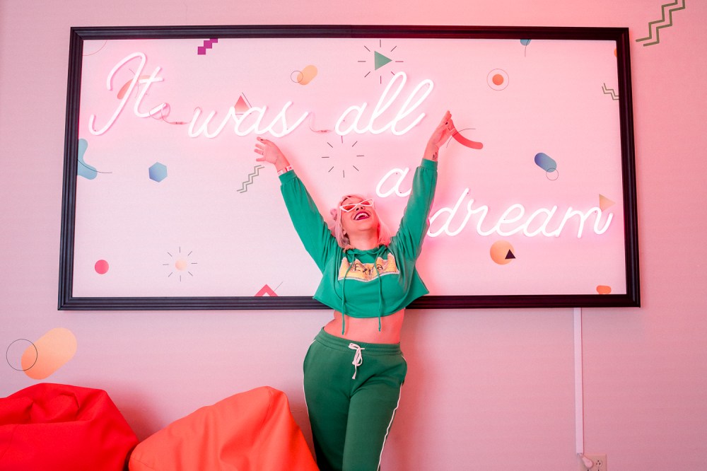 JoseRuizPhotography-AMuralHunter-Warehouse1873-0035 (1) 2